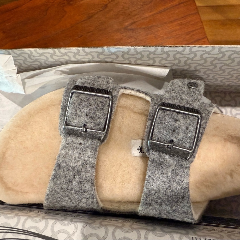 Birkenstock Kids Sandals in Soft Gray